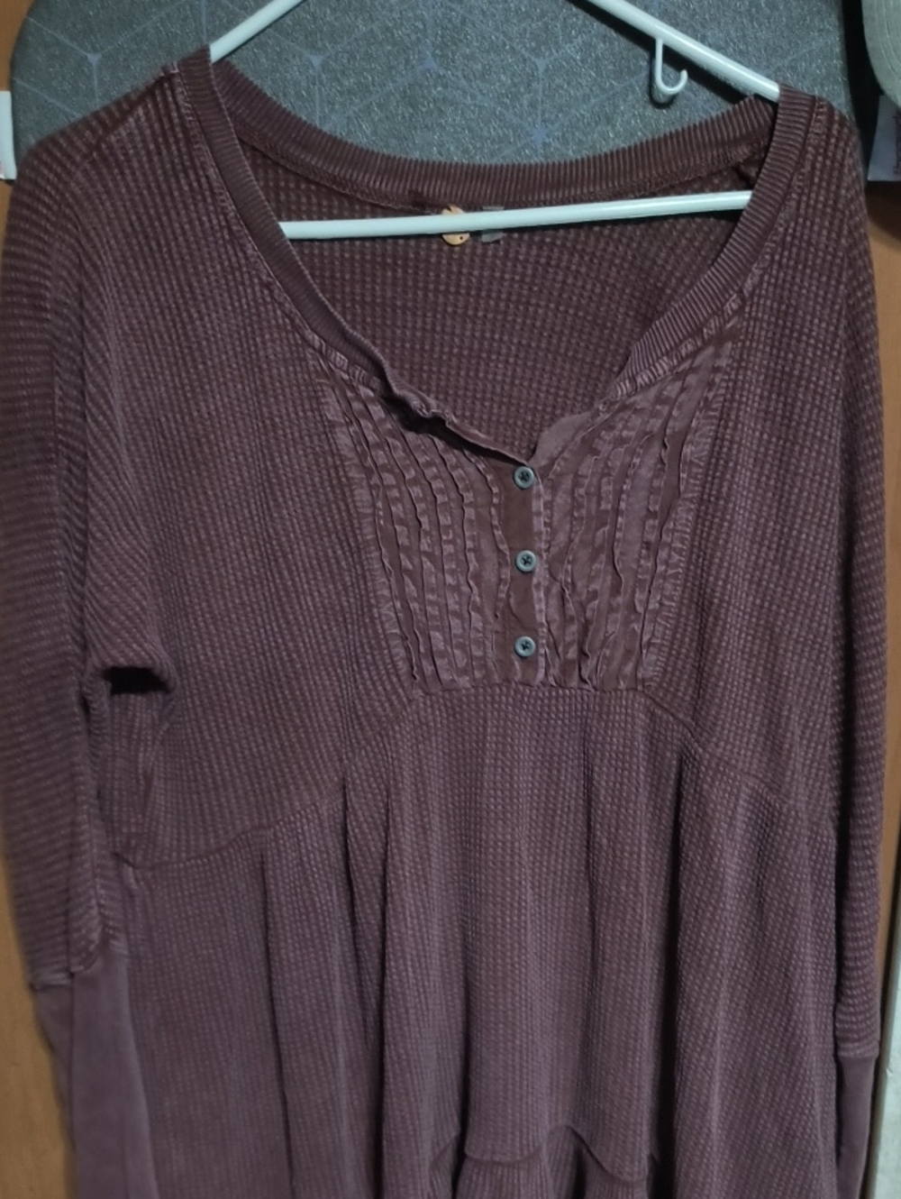 Waffle Knit Button-Pleat Long Sleeve Dress in Brown